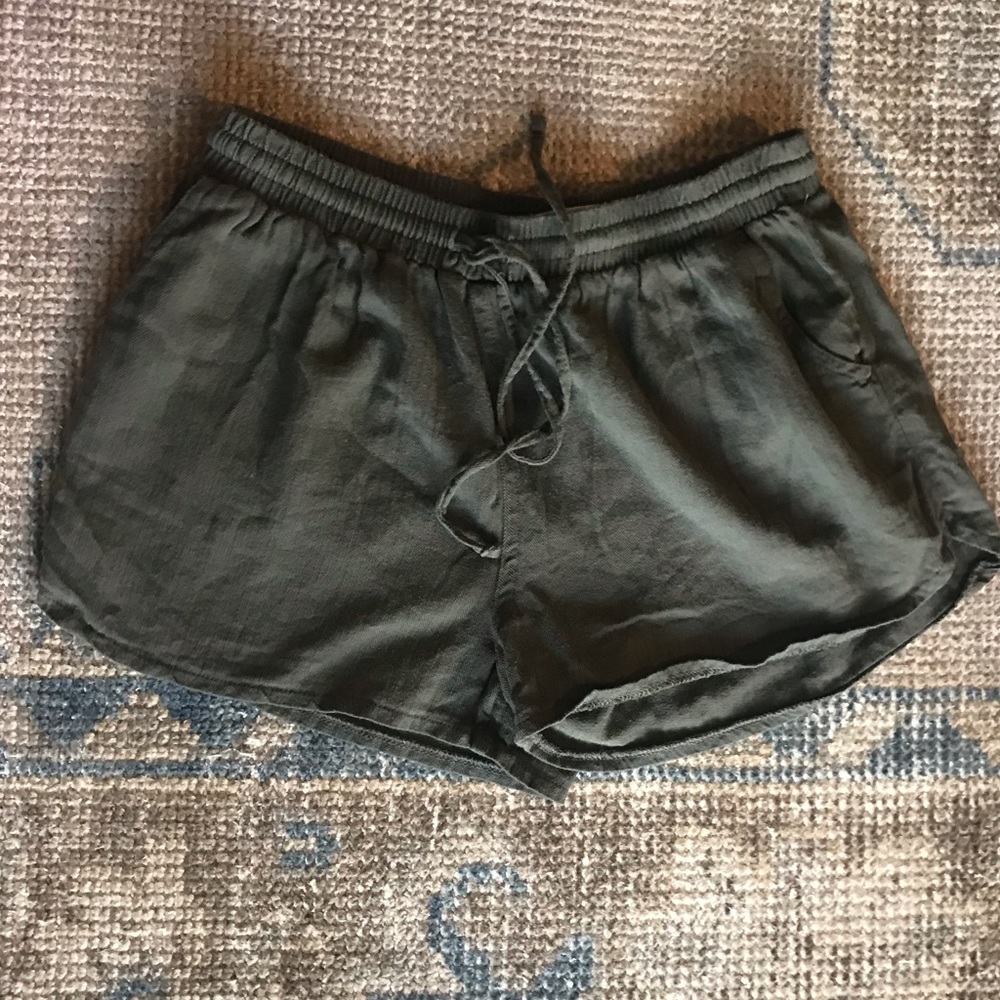 Fabric Shorts 🌿